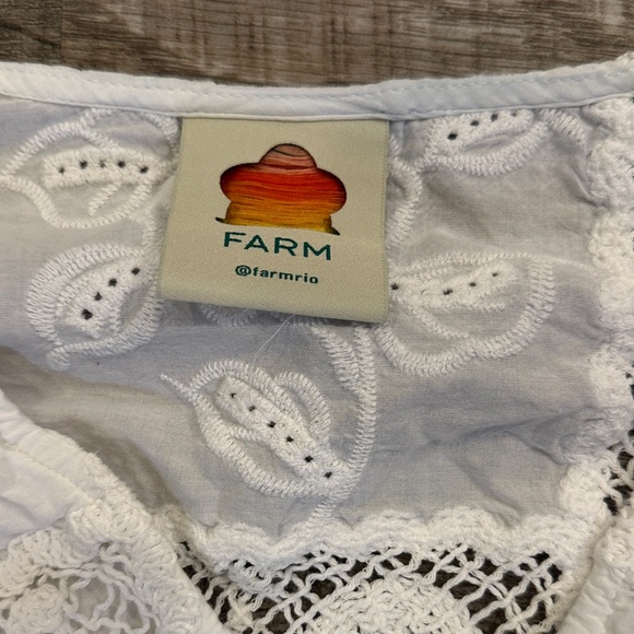 FARM Rio Small Rosy Eyelet Lace Bodysuit - Picture 2 of 12